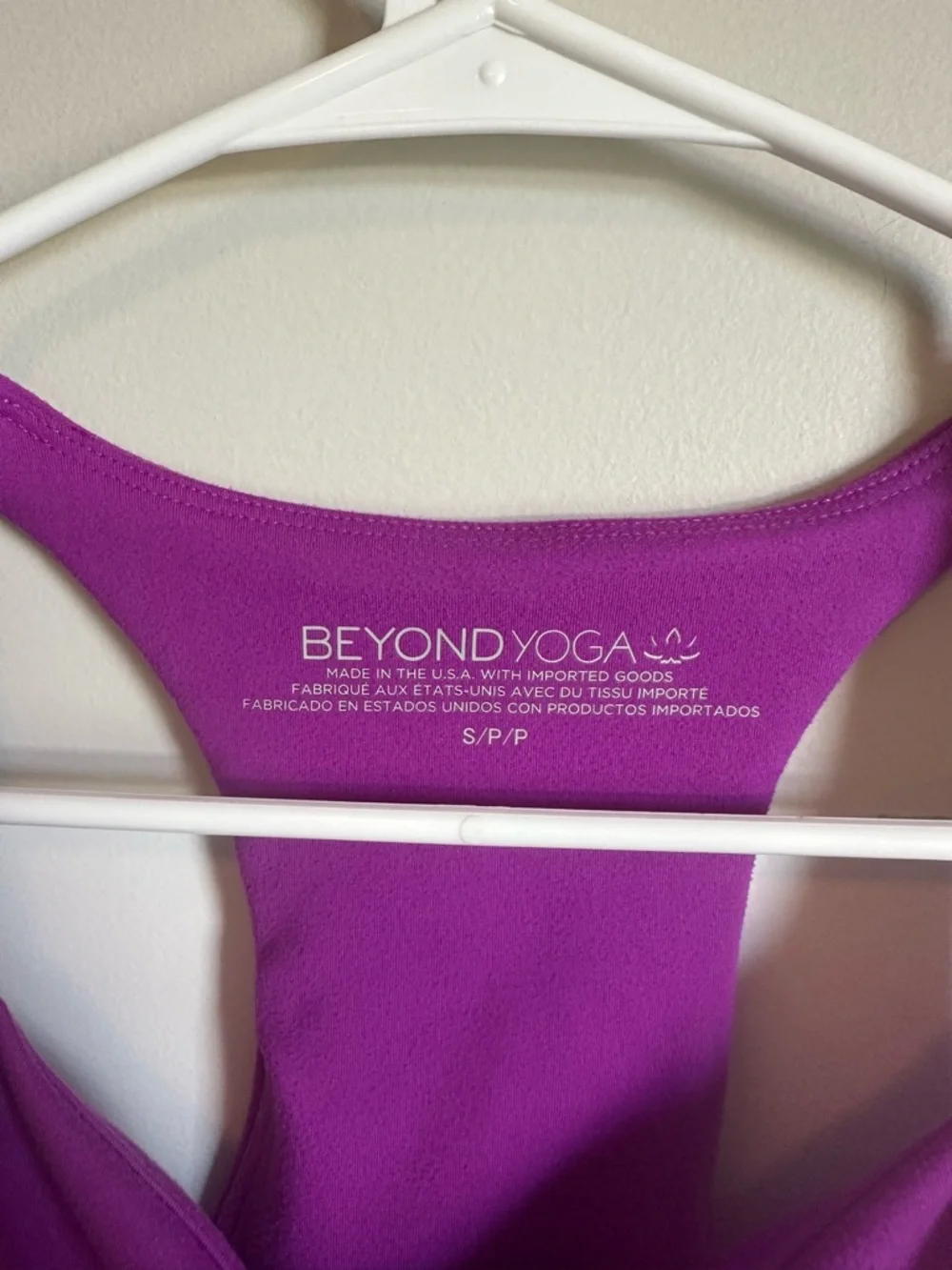 Beyond Yoga POWERBEYOND™ Intensity Racerback Cropped Tank - Picture 6 of 7